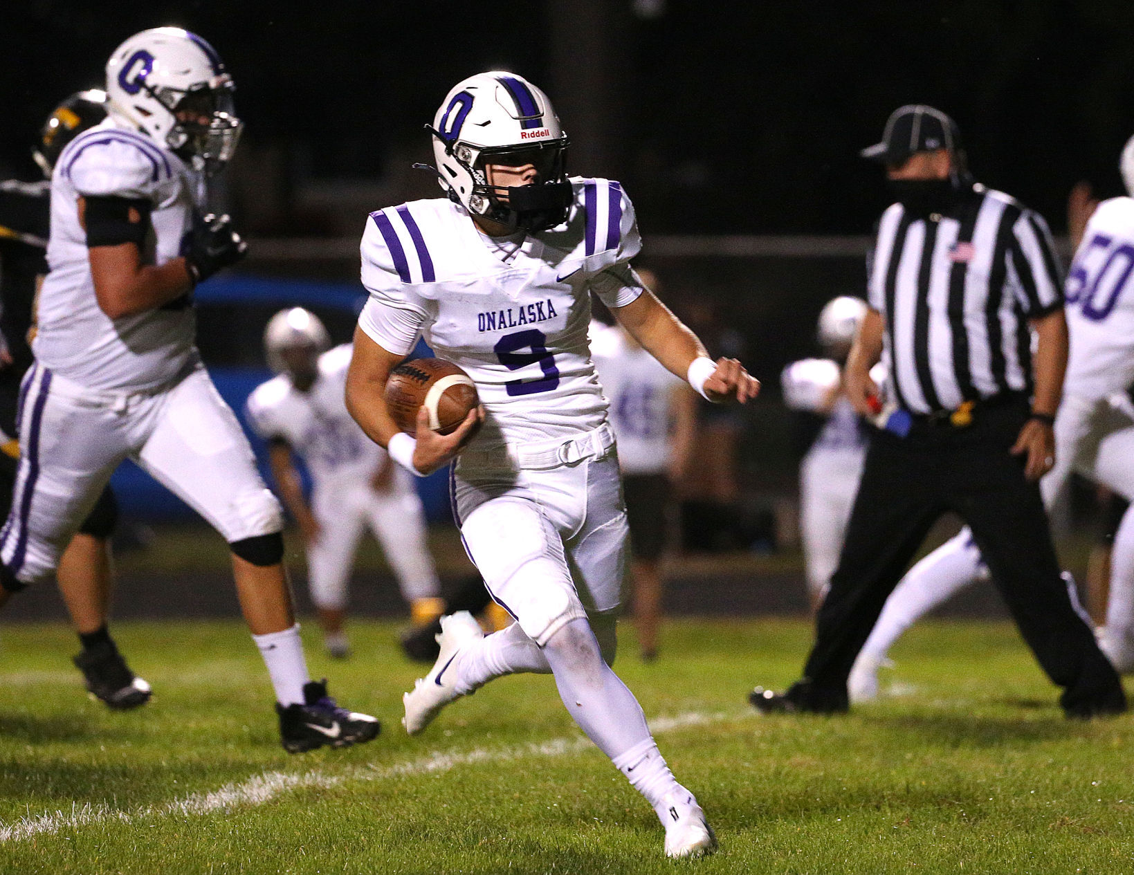 September 25: Onalaska vs Tomah